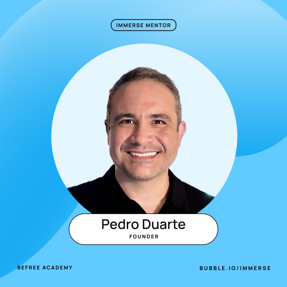 A headshot of Pedro Duarte