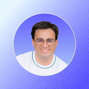 A headshot of Emilio López Romo on a blue gradient background.